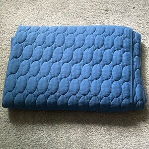 Kate Quinn Bamboo stroller quilt blue